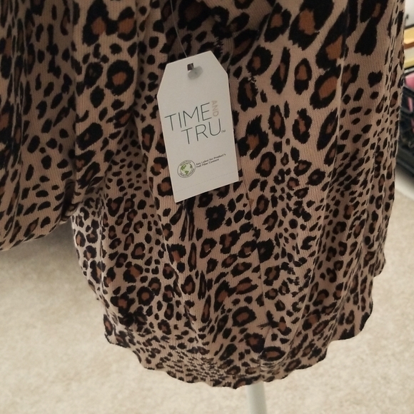 Cardigan sweater - Picture 3 of 3